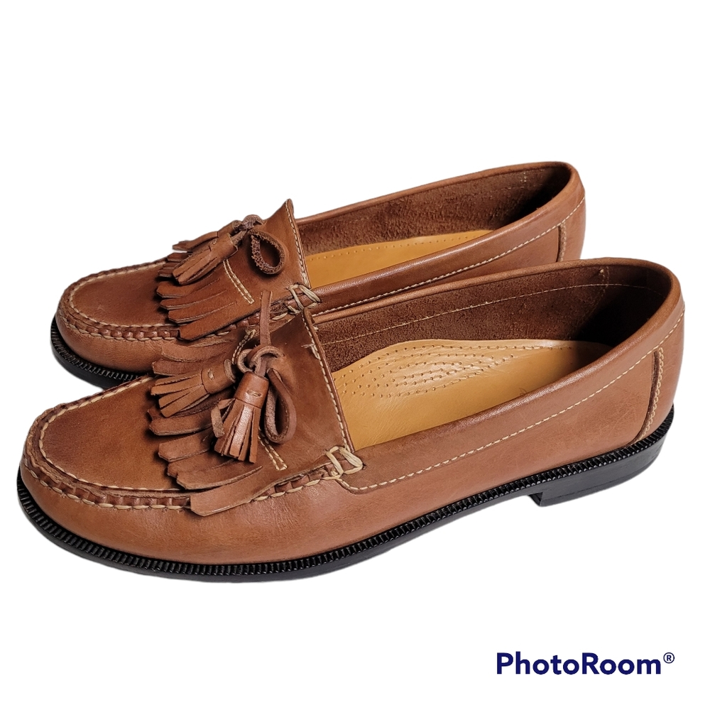 Cole Haan tan leather tassel loafers